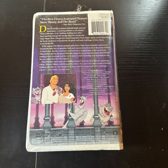Walt Disney Masterpiece The Hunchback Of Notre Dame VHS 1996 Clamshell Case - Picture 3 of 6